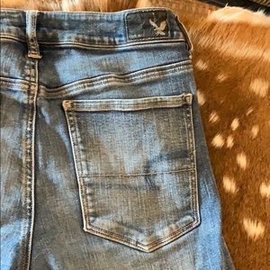 American Eagle Outfitters High Rise skinny jean
